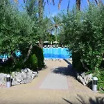 Paradise Resort 4*