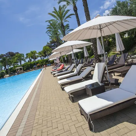 Paradise Resort 4*