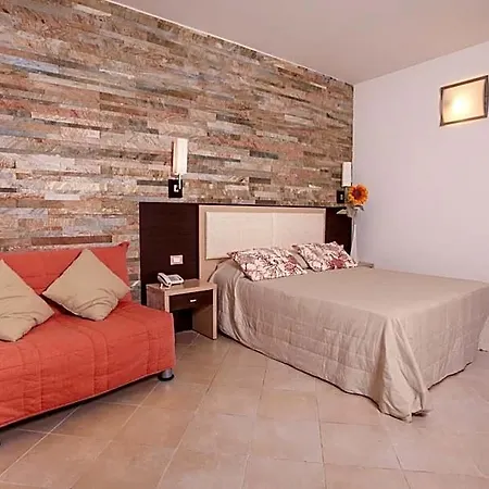 Resort Paradise 4*