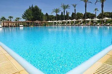Resort Paradise 4*